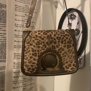 SALVATORE FERRAGAMO bag